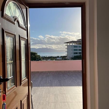 Vila Osmenaj Rent Room Or Apartment Влёра Экстерьер фото