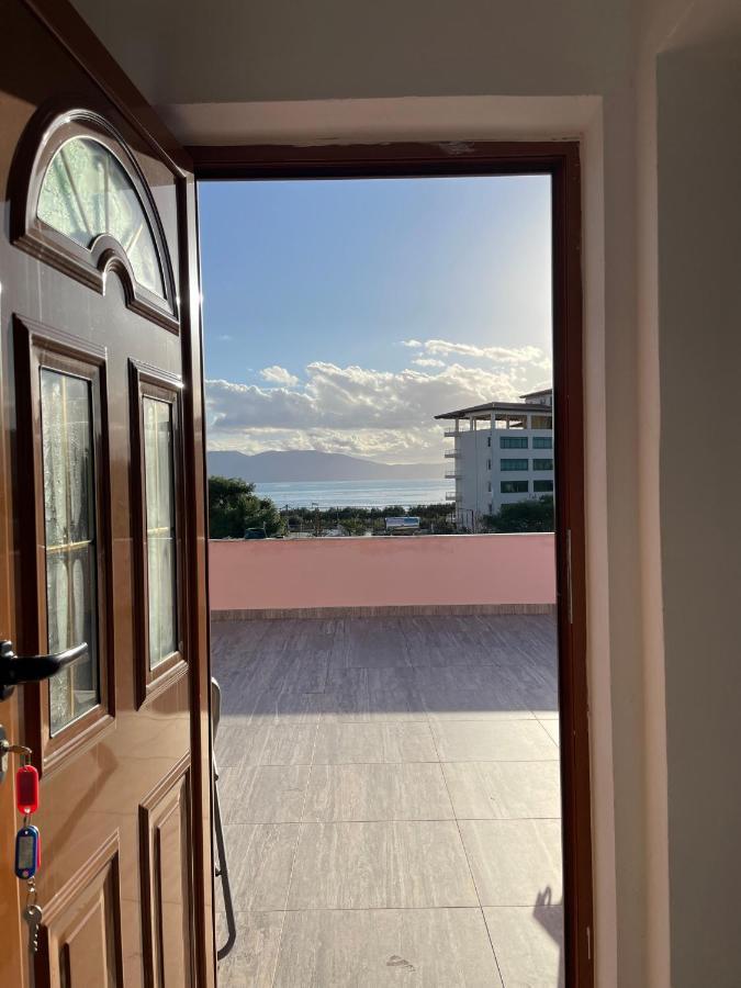 Vila Osmenaj Rent Room Or Apartment Влёра Экстерьер фото